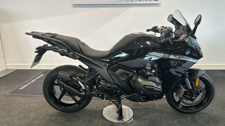 BMW R1300 RS SE (25MY)
